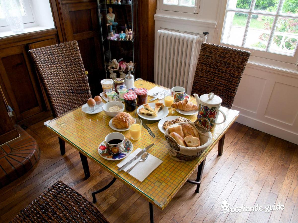 La Maison Rouge Broceliande Montauban-de-Bretagne Eksteriør billede